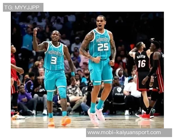 黄蜂队全员发力十人得分八人上双展现团队实力 黄蜂队全员发力十人得分八人上双展现团队实力